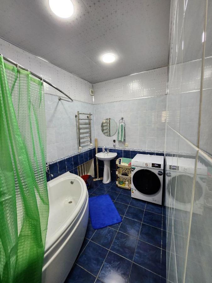 Apartments Tashkent Luaran gambar