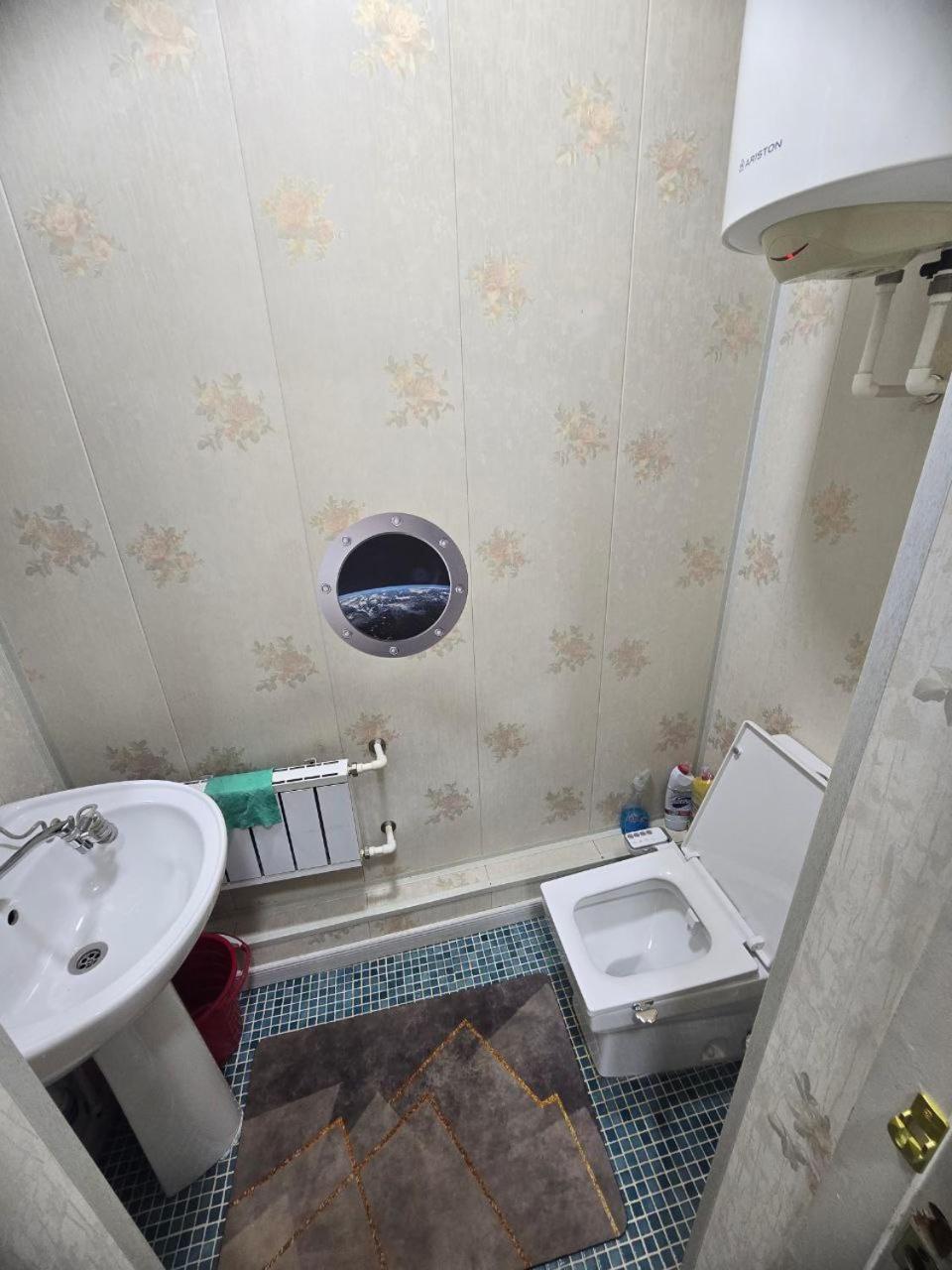 Apartments Tashkent Luaran gambar