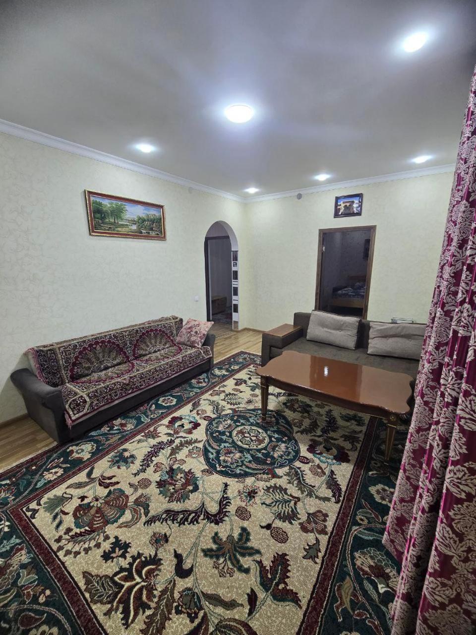 Apartments Tashkent Luaran gambar
